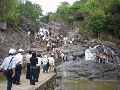 Đền Suối Mỡ